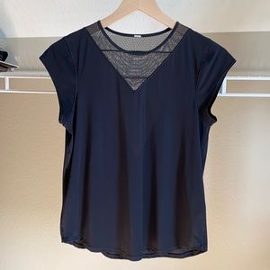 Lululemon cute mess top